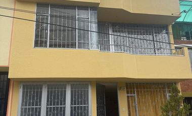 casa en venta en la pampa. Cod V102