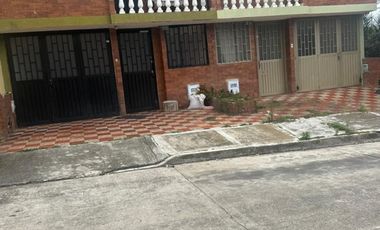 casa en venta en la pampa. Cod V102