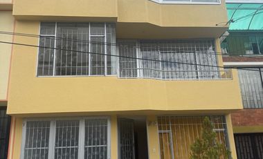 casa en venta en la pampa. Cod V102