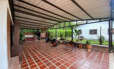 VENTA CASA CAMPESTRE VIA CAICEDONIA