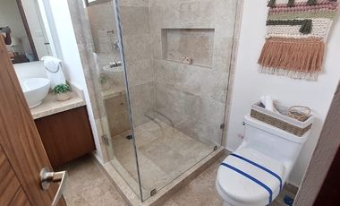 CASA EN VENTA EN CANCUN, RESIDENCIAL ARBOLADA