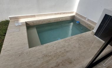 CASA EN VENTA EN CANCUN, RESIDENCIAL ARBOLADA