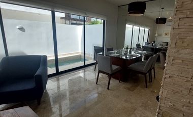 CASA EN VENTA EN CANCUN, RESIDENCIAL ARBOLADA