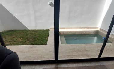 CASA EN VENTA EN CANCUN, RESIDENCIAL ARBOLADA