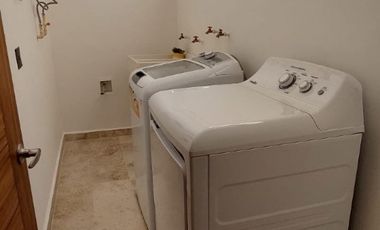 CASA EN VENTA EN CANCUN, RESIDENCIAL ARBOLADA