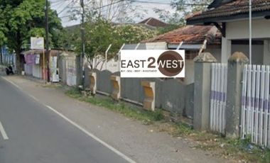 Dijual Tanah Beserta Bangunan Pinggir Jalan Semeru Mimbaan, Panji, Situbondo Jawa Timur Ada 2 Bidang Tanah