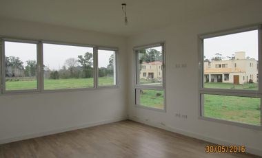 casa· 4 ambientes · Rumencó