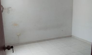 casa en venta en c.c yerbabuena. Cod V2482