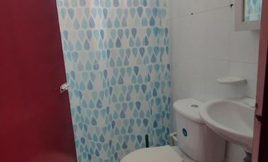 casa en venta en c.c yerbabuena. Cod V2482