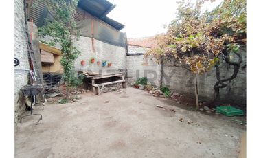 VENTA CASA PARA INVERSION - METRO ÑUBLE