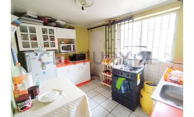 VENTA CASA PARA INVERSION - METRO ÑUBLE