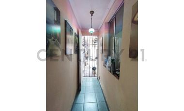 VENTA CASA PARA INVERSION - METRO ÑUBLE