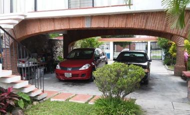 Casa en venta en Lomas de Cuernavaca, Temixco, Morelos  Casas y bienes raíces en venta al sur de Cuernavaca, Morelos