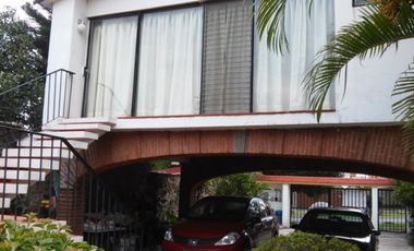 Casa en venta en Lomas de Cuernavaca, Temixco, Morelos  Casas y bienes raíces en venta al sur de Cuernavaca, Morelos