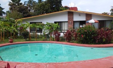 Casa en venta en Lomas de Cuernavaca, Temixco, Morelos  Casas y bienes raíces en venta al sur de Cuernavaca, Morelos
