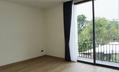 3 Bedroom Villa for sale in Tha Wang Tan, Chiang Mai