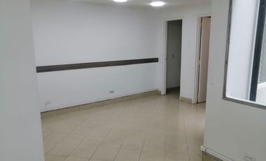 oficina en arriendo en envigado. Cod A63387