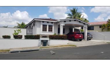 Casa venta en La Chorrera, El Coco - Garaje