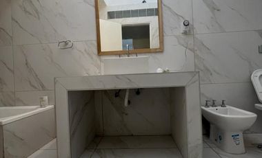 Alquiler de casa zona Parque de las Naciones. Ideal para Empresas