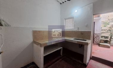 COD. 5751 - SE ARRIENDA CASA - BARRIO:  LAS VILLAS