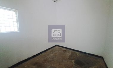 COD. 5751 - SE ARRIENDA CASA - BARRIO:  LAS VILLAS