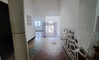 COD. 5751 - SE ARRIENDA CASA - BARRIO:  LAS VILLAS