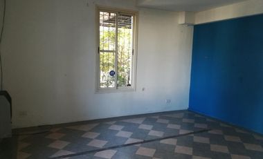 DEPTO 2 AMB CON COCHERA EN PLANTA BAJA , COMPLEJO CON PISICINA TIGRE MAIPU 313