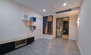 1 Bedroom Condo for sale at The Room BTS Wongwian Yai