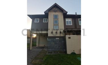 VENTA CASA EN CONDOMINIO 3D 3B EN CENTRO DE PUCÓN