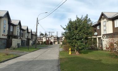 VENTA CASA EN CONDOMINIO 3D 3B EN CENTRO DE PUCÓN