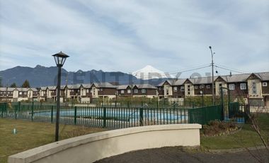 VENTA CASA EN CONDOMINIO 3D 3B EN CENTRO DE PUCÓN