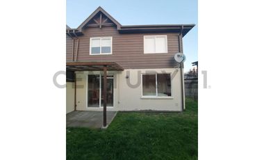 VENTA CASA EN CONDOMINIO 3D 3B EN CENTRO DE PUCÓN