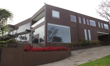 casa en arriendo en la torca. Cod A3385