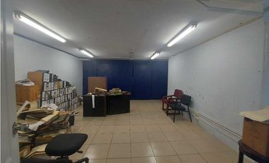 ALQUILER DE OFICINA PRIMER NIVEL 111 MTS EN VISTA HERMOSA