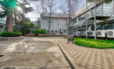Espectacular Edificio Corporativo (0,21UF/mt2)