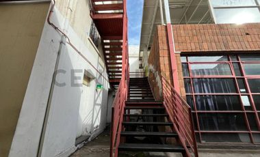 Hermoso Edificio Comercial calle Huerfanos OFERTAS