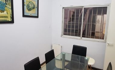 LANUS OESTE - HIPOLITO YRIGOYEN 4800
