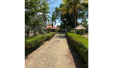 VENTA DE TRES HECTREAS CON CASA CAMPESTRE EN MARTINEZ, CERETE