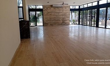 Casa en residencial privado con casa  club, área para niños, alberca con carril