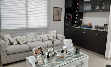 SE VENDE TERRENO EN SAN FRANCISCO CON DOS CASAS