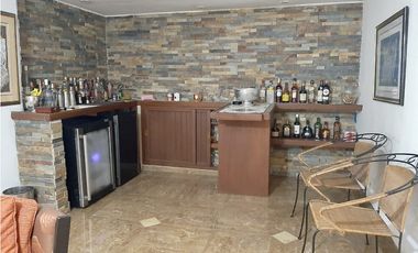 SE VENDE TERRENO EN SAN FRANCISCO CON DOS CASAS