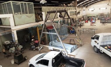 Venta de GALPON   FONDO DE COMERCIO   MAQUINARIAS - Galpón - Depósito - Metalúrgica