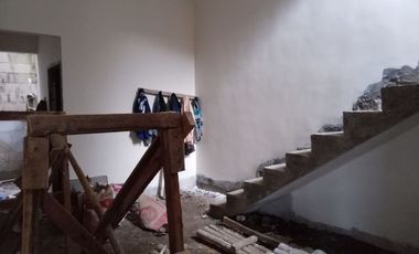 DIJUAL CEPAT SISA 2 UNIT SAJA RUMAH MEWAH HARGA MURAH 3 MENIT KE BANDARA