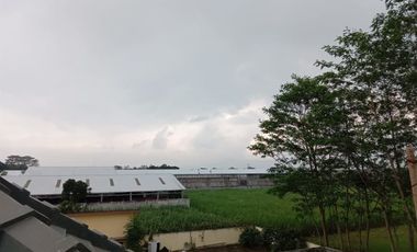 DIJUAL CEPAT SISA 2 UNIT SAJA RUMAH MEWAH HARGA MURAH 3 MENIT KE BANDARA