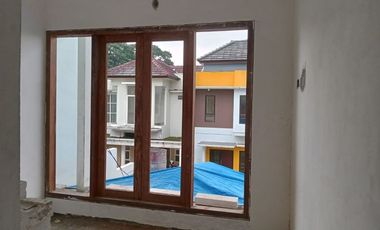 DIJUAL CEPAT SISA 2 UNIT SAJA RUMAH MEWAH HARGA MURAH 3 MENIT KE BANDARA