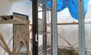 DIJUAL CEPAT SISA 2 UNIT SAJA RUMAH MEWAH HARGA MURAH 3 MENIT KE BANDARA