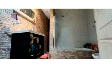 venta casa 3 amb con pileta  paso del rey