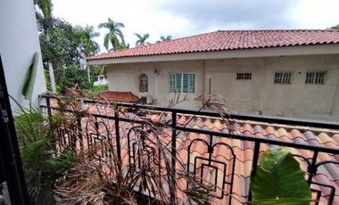 SE VENDE APTO EN PH AMADOR HEIGHTS
