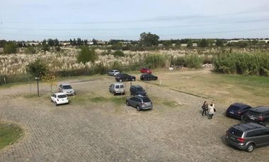 Lindisima oficina con vista y luz