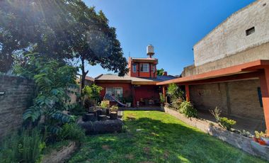 Casa en venta 4 ambientes - Moreno